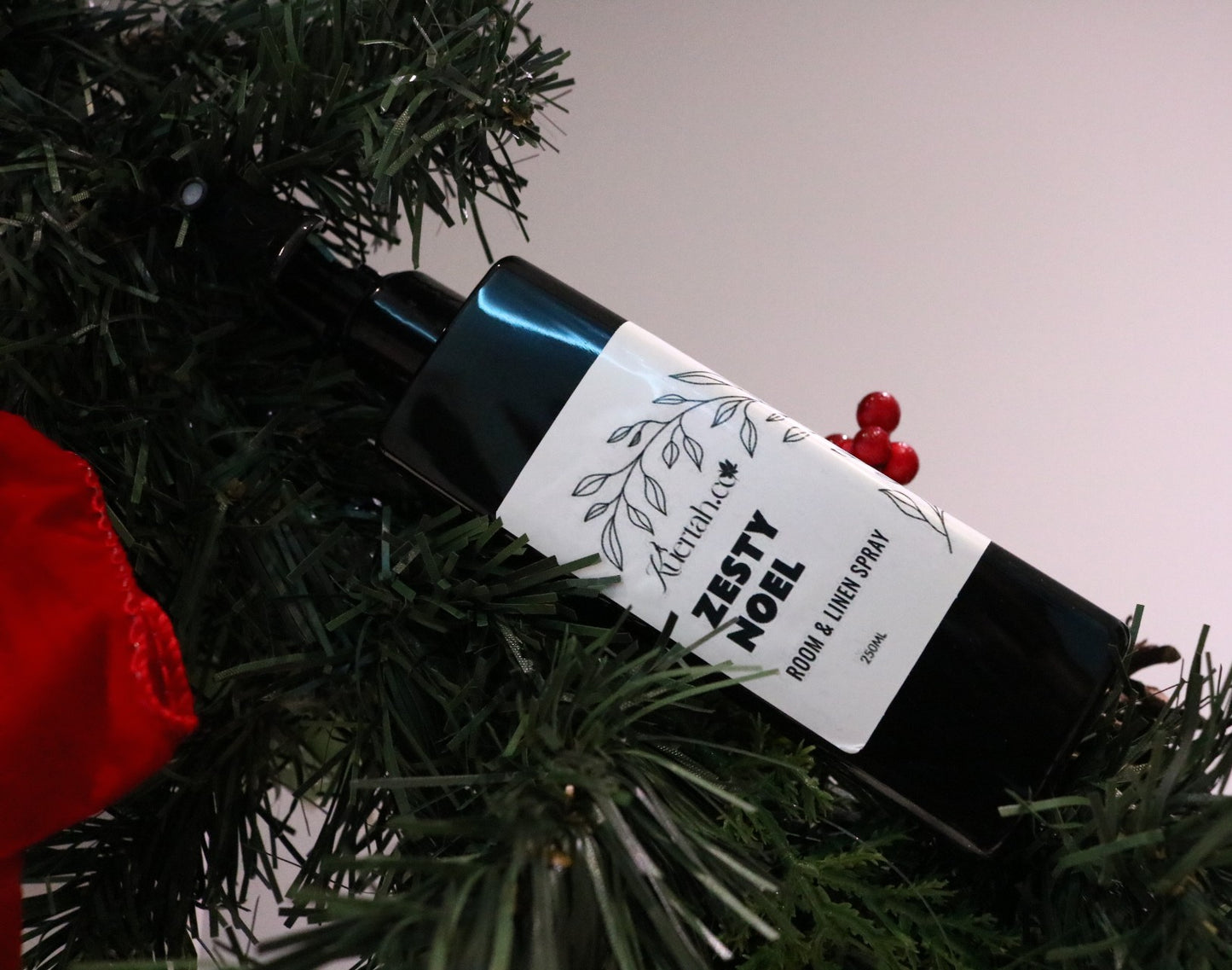 Zesty Noel room and linen spray