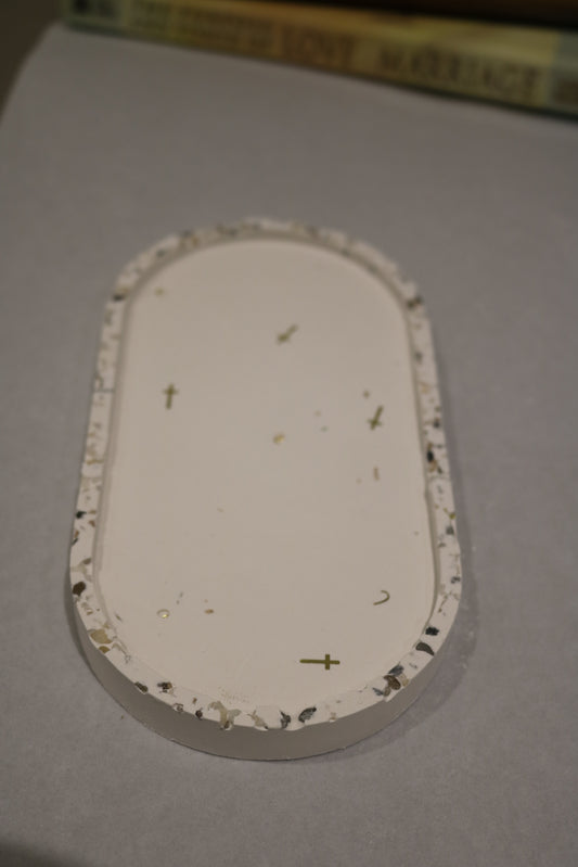 Small oval gypsum tray