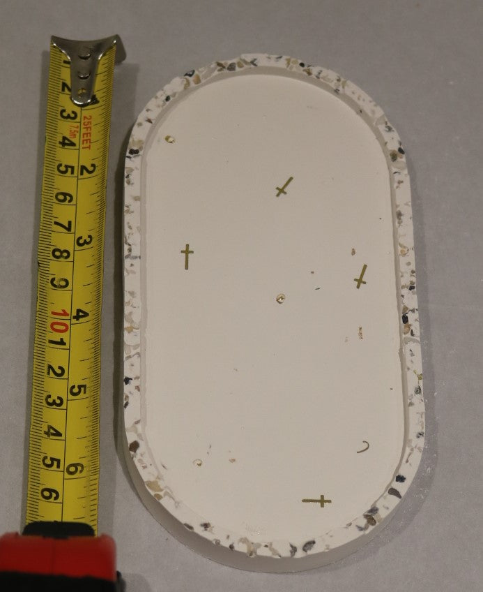 Small oval gypsum tray
