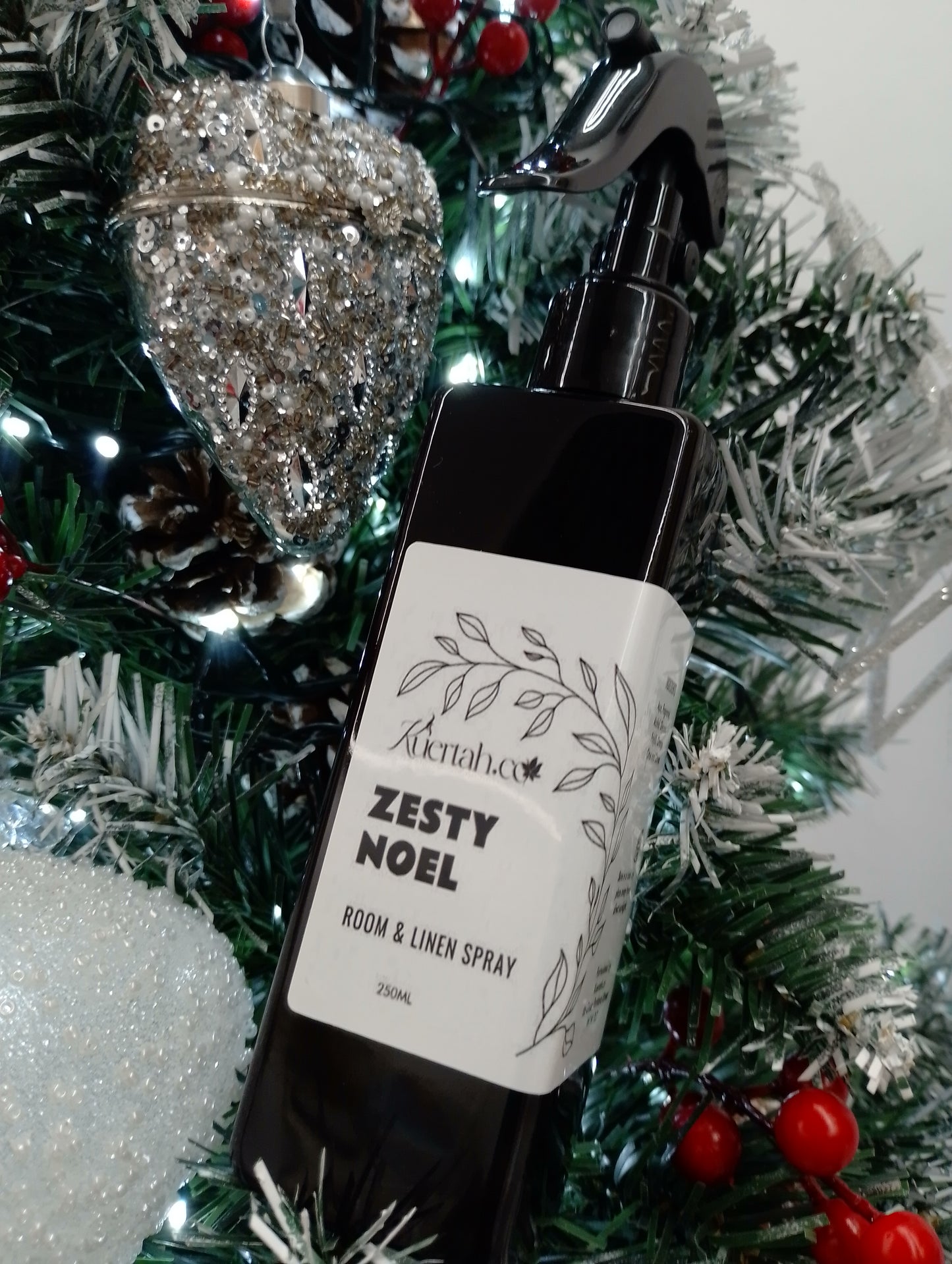 Zesty Noel room and linen spray